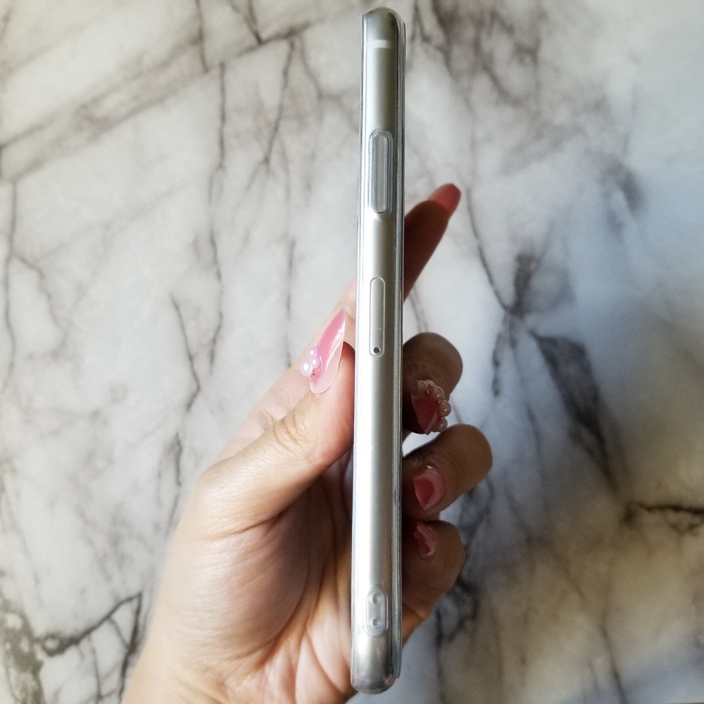 iPhone Blue Laser Case - Picture 4 of 5